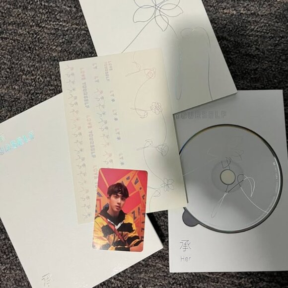 BTS LOVE YOURSELF: Her Album with Jin Photo Card - Picture 2 of 4
